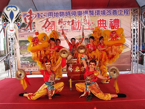 7-1  女子醒獅團